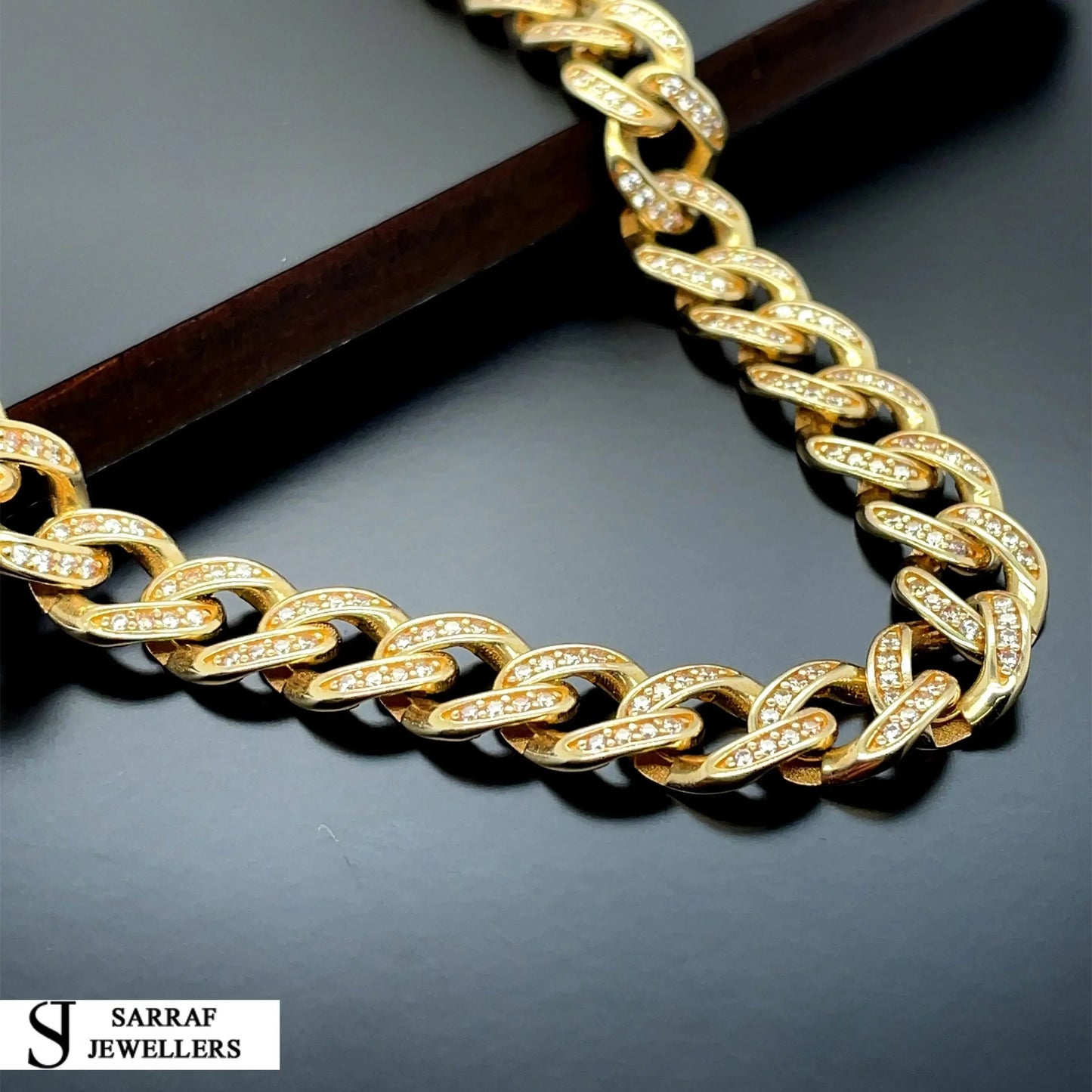14ct-yellow-gold-simulated-diamond-cz-men-s-curb-chain-28-or-shop-online-sarraf-jewellers-uk-1 - Sarraf Jewellers