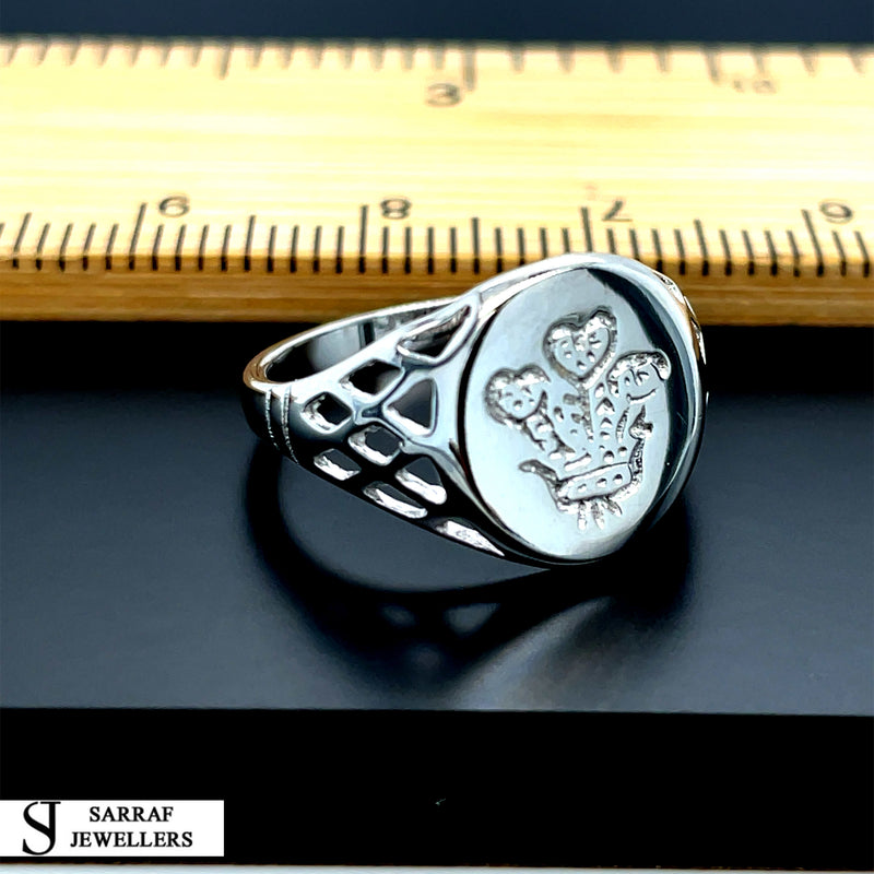 MAIDEN'S PRINCE OF WALES FEATHERS 925 Silver Sterling Signet Ring Lightweight 2.1gr All Sizes Brand NEW*
