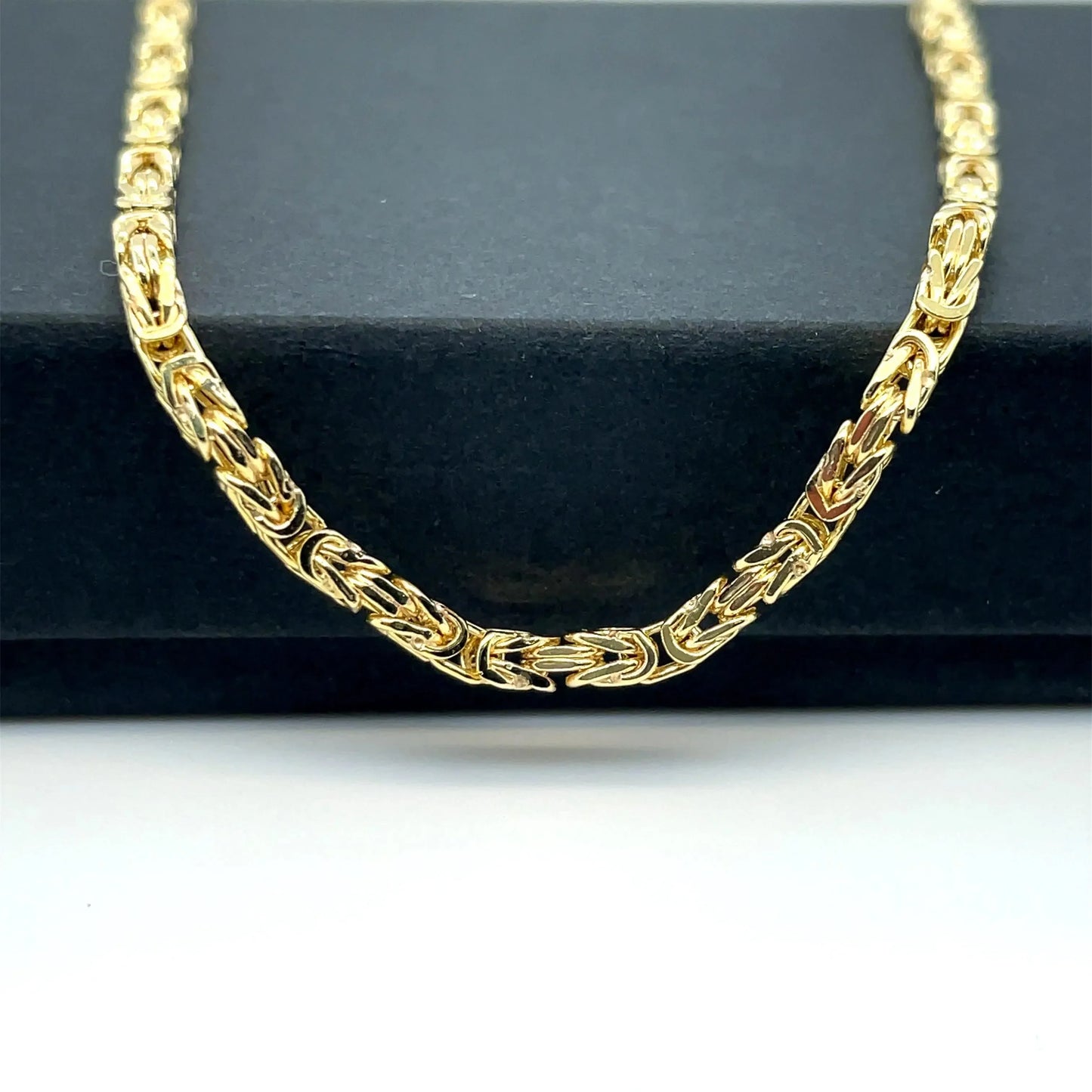 9ct-yellow-gold-byzantine-bali-link-bracelet-plain-design-uk-hallmarked-2mm-or-shop-online-sarraf-jewellers-uk-2 - Sarraf Jewellers