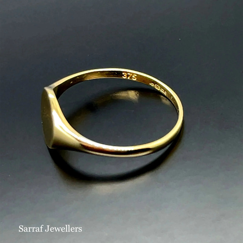 9ct Yellow Gold Signet Ring, Gold Ladies Ring, Free Engraving, Classic Signet Ring, Pinky ring, Oval Ring, Round Ring