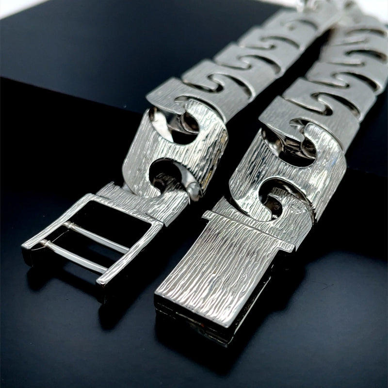 Silver Heavy Cast Anchor Link Bracelet Mens Chunky Design - 17mm | Shop Online Sarraf Jewellers UK