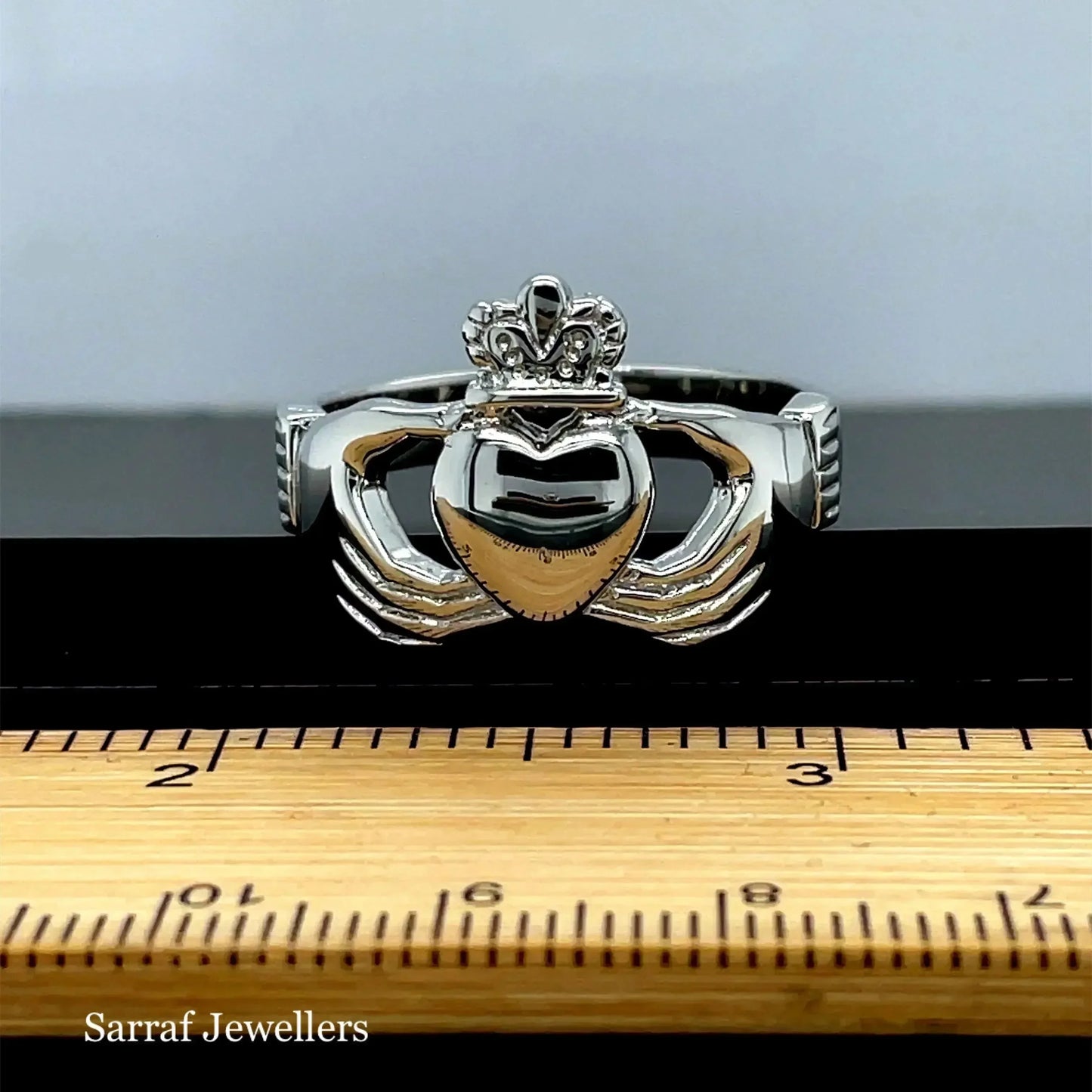 men-s-claddagh-ring-925-sterling-silver-plain-design-or-shop-online-sarraf-jewellers-uk-1 - Sarraf Jewellers