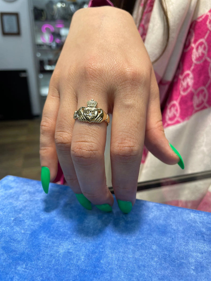 Genuine 9ct Yellow Traditional Ring Irish Claddagh Gold Ring, Ladies Mens Claddagh Gold Ring - Sarraf Jewellers